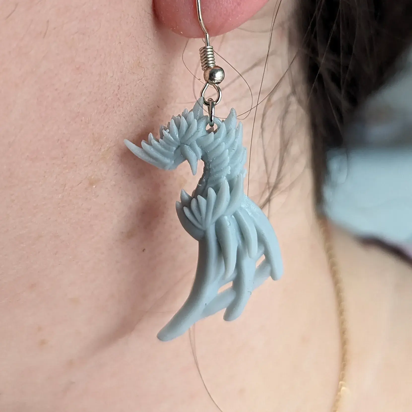 VELKHANA EARRING (MONSTER HUNTER)