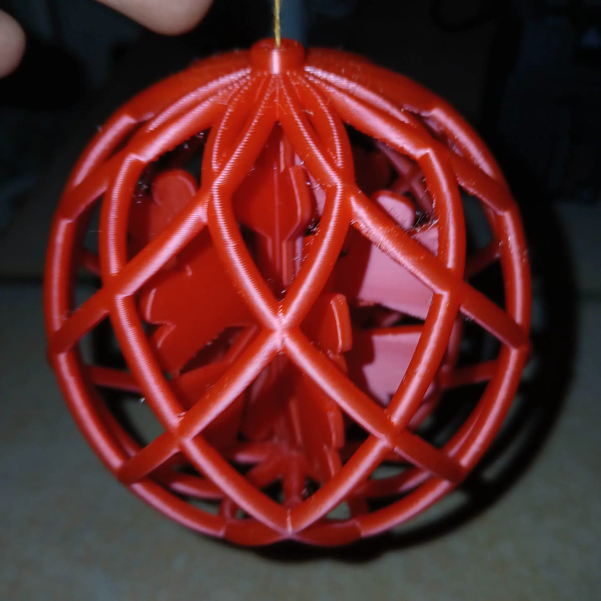Christmas tree ball containing a snowflake