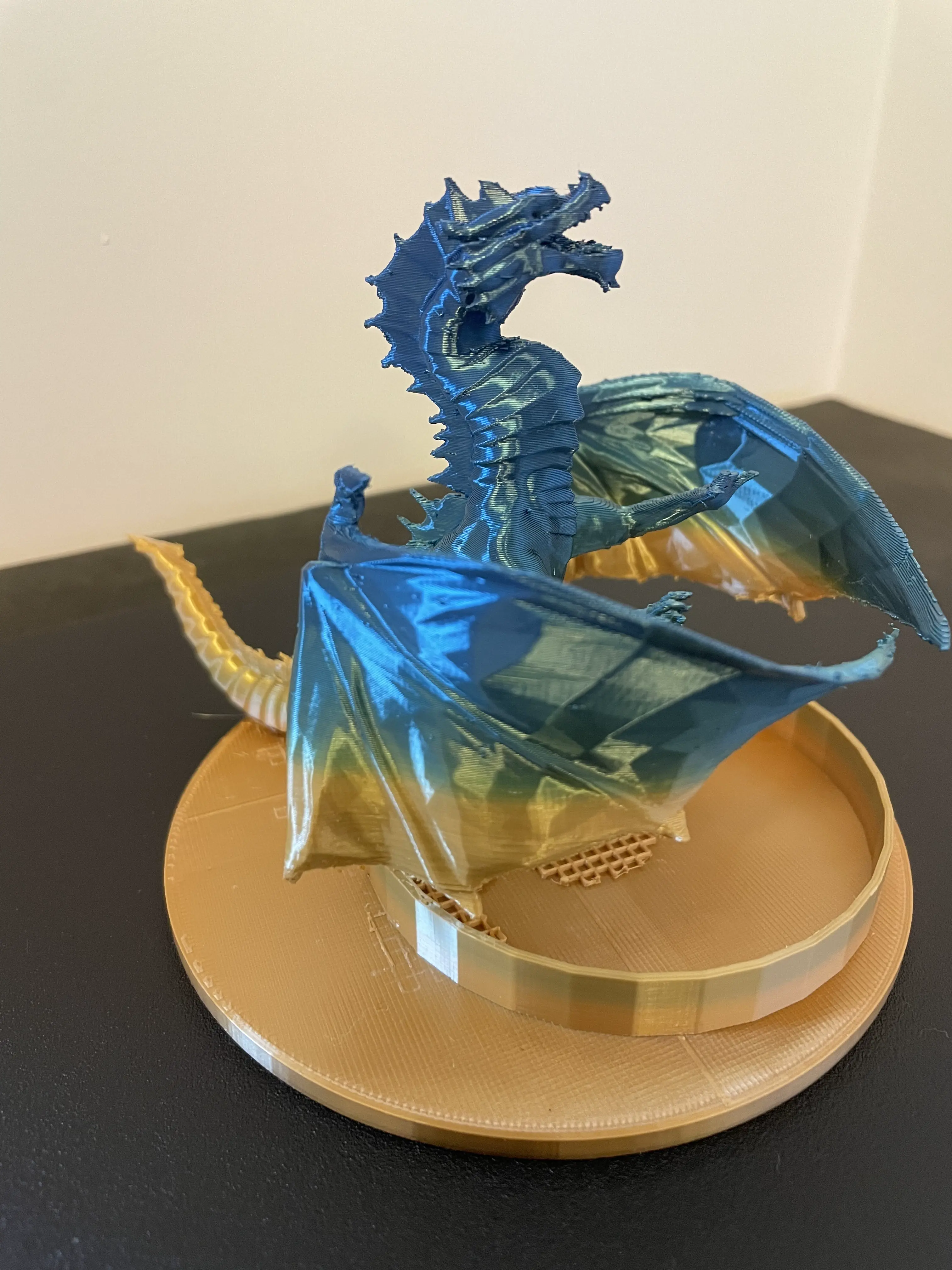 Red Dragon Pen Holder