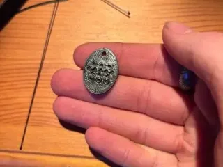 easter egg keychain