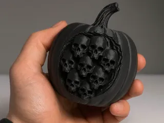 THE FORBIDDEN PUMPKIN / HALLOWEEN DECOR