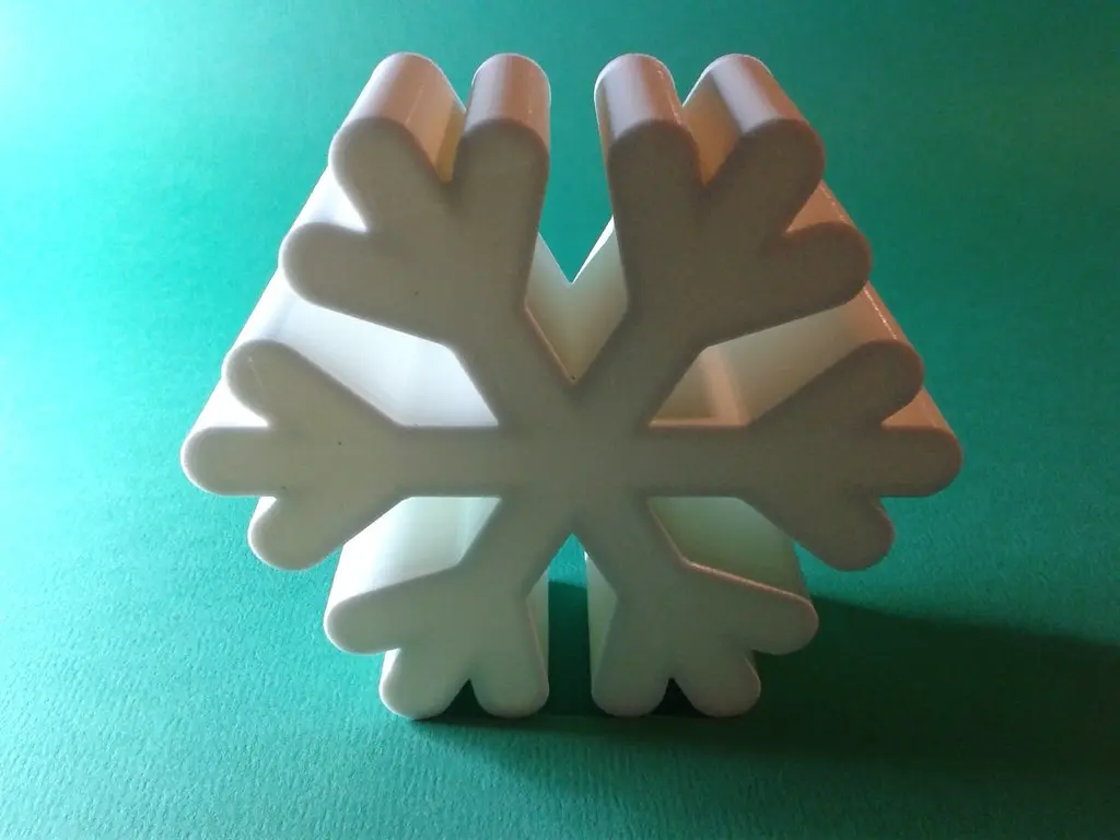 Snowflake nestable box (v1)