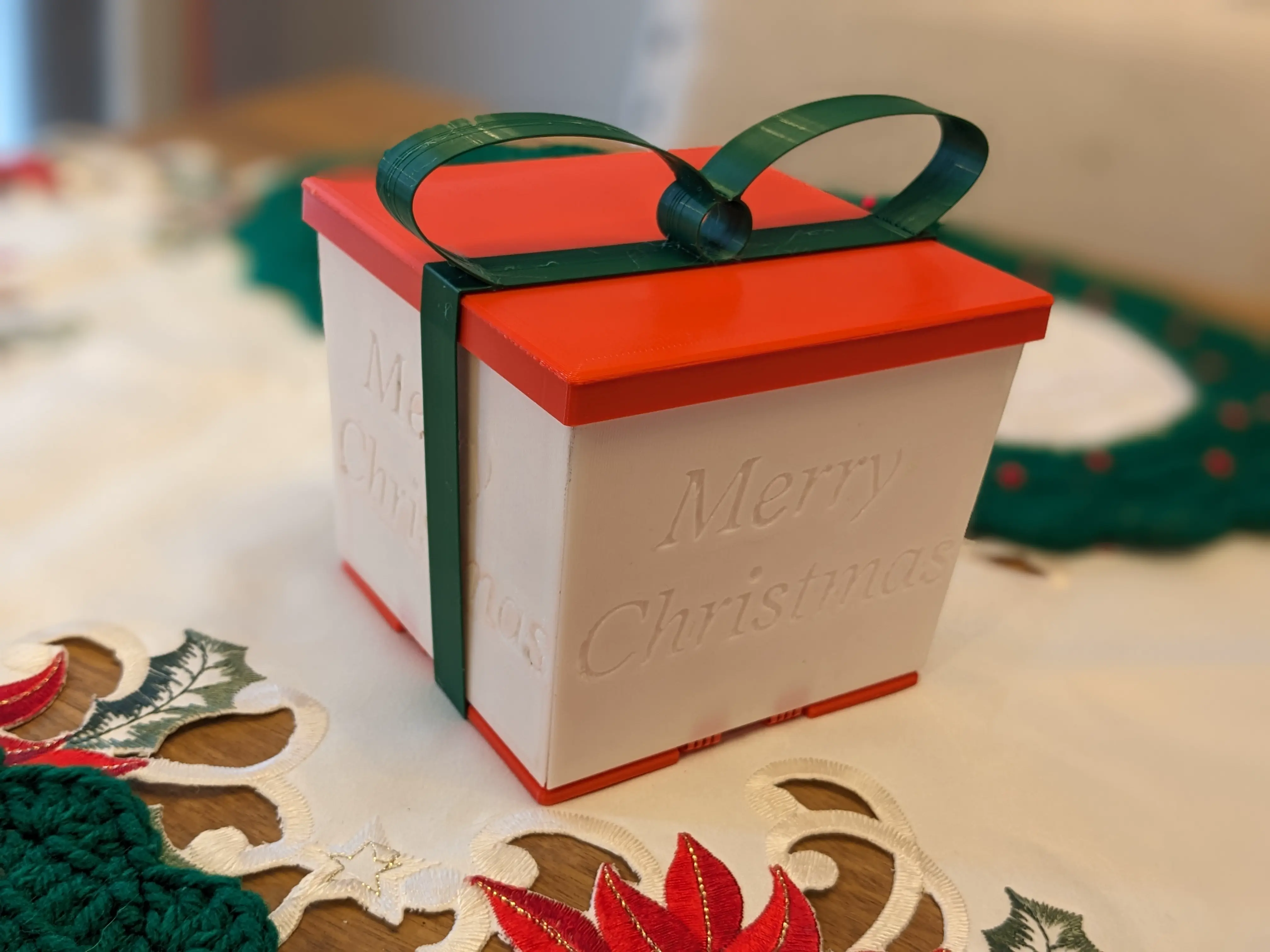 Revealing Gift Box