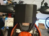 Adjustable universal windshield for enduros and dirtbikes-4