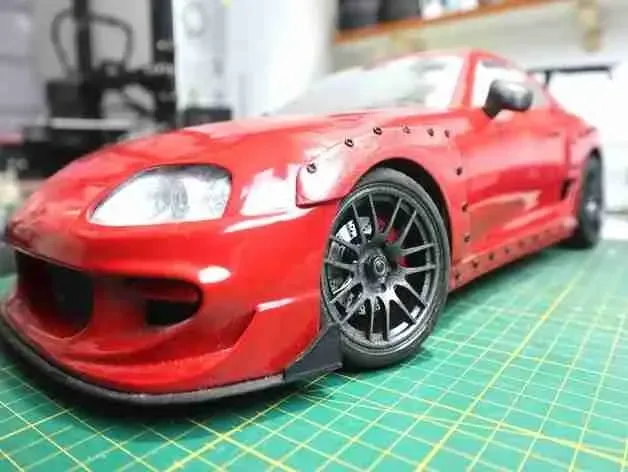 TOYOTA SUPRA 1:10 SCHAAL MET BREED BODYKIT