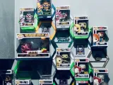 Hexagon Vinyl Figure (Funko) Wall Display-1
