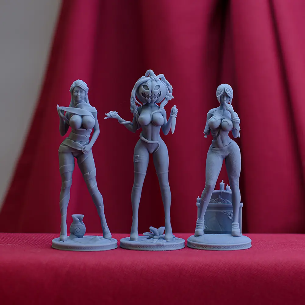 FIGURINE COLLECTION / SEXY MONSTERS / 3 PIECES