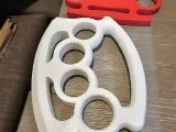 knuckleduster -1