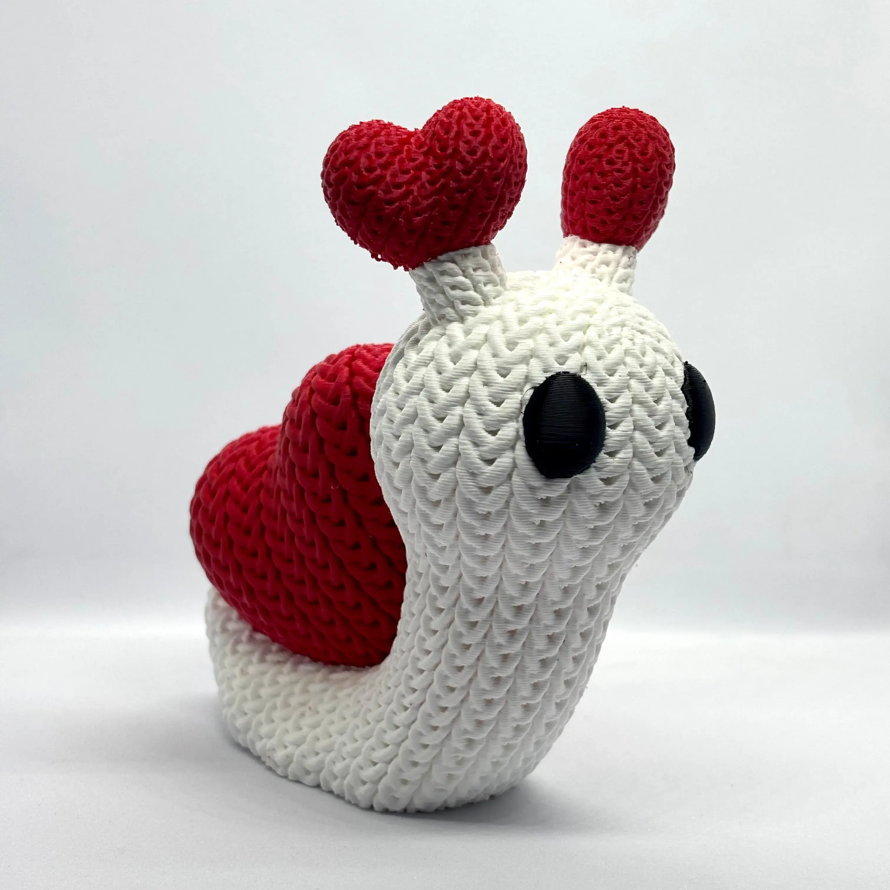 Knitted Valentine Snail