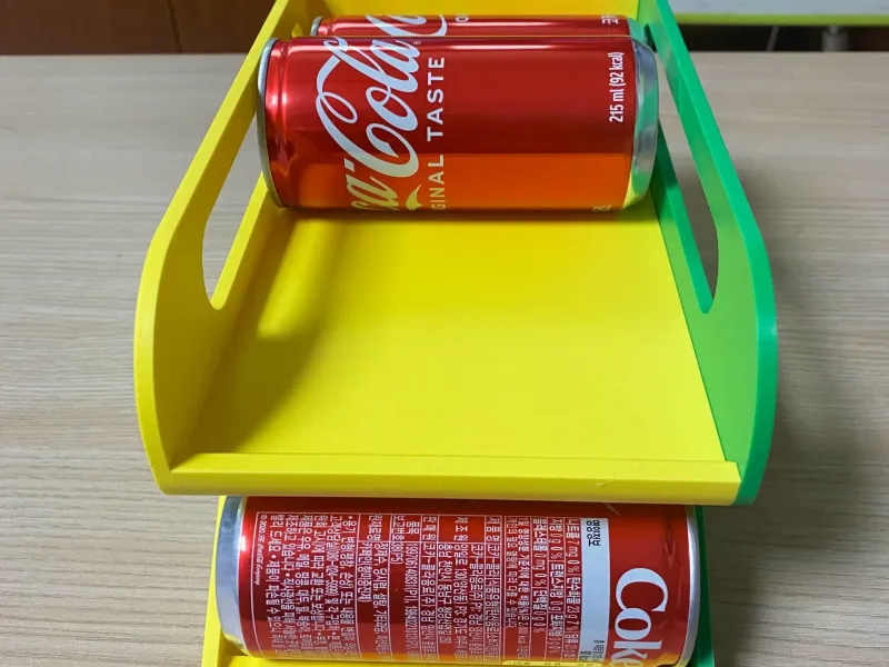 易拉罐分配器