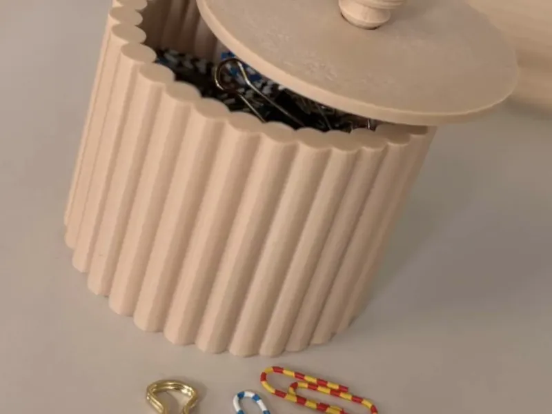 Pots with lid - 40mm, 60mm and 90mm tall