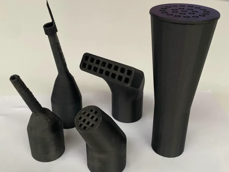 Vacuum cleaner nozzles - easy to scale and attach