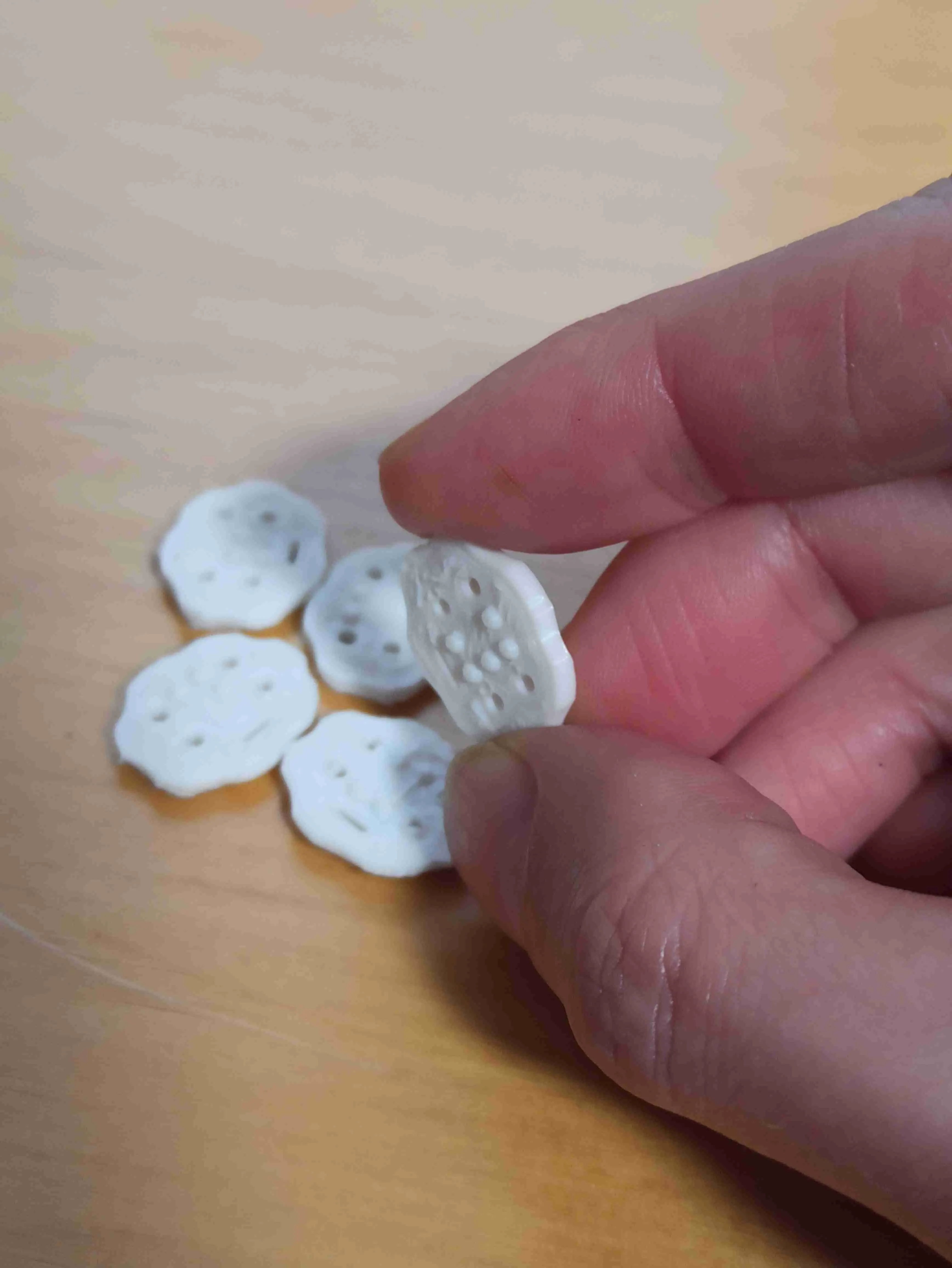 Braille buttons: a pep talk when buttoning your shirt