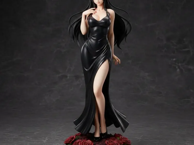 Yor Forger Elegant Evening Collectible Figurine