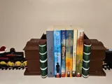 قطار الكتب لعيد الميلاد-3