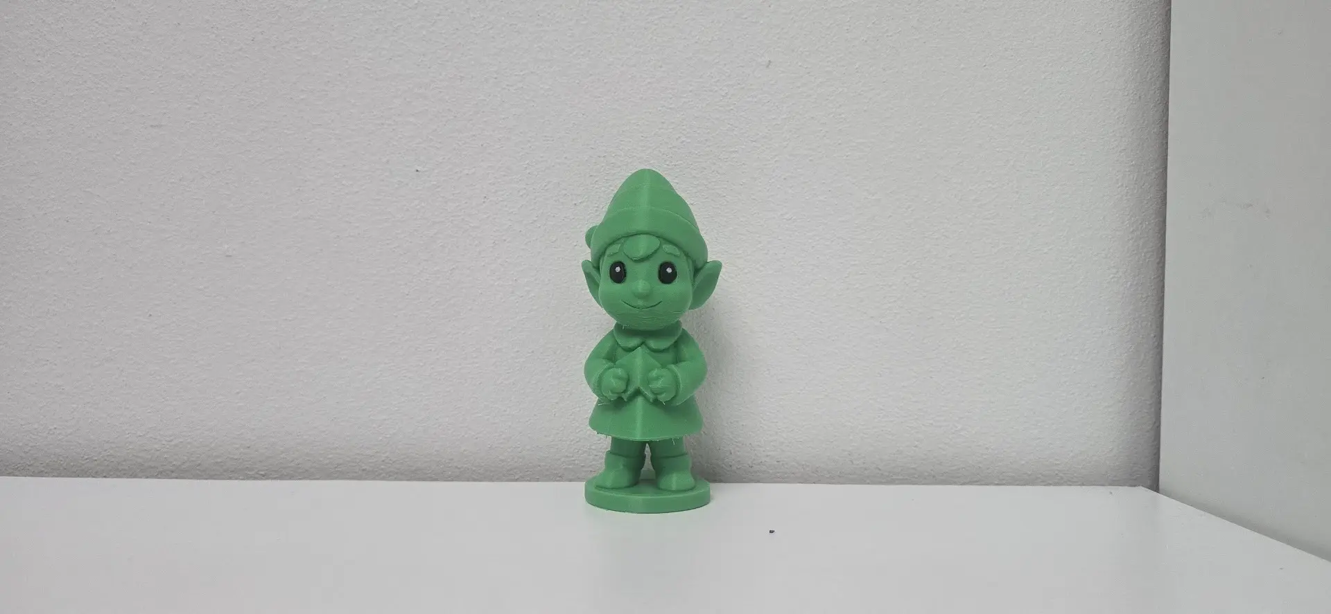 Simple Standing Elf with Hat Christmas Figurine