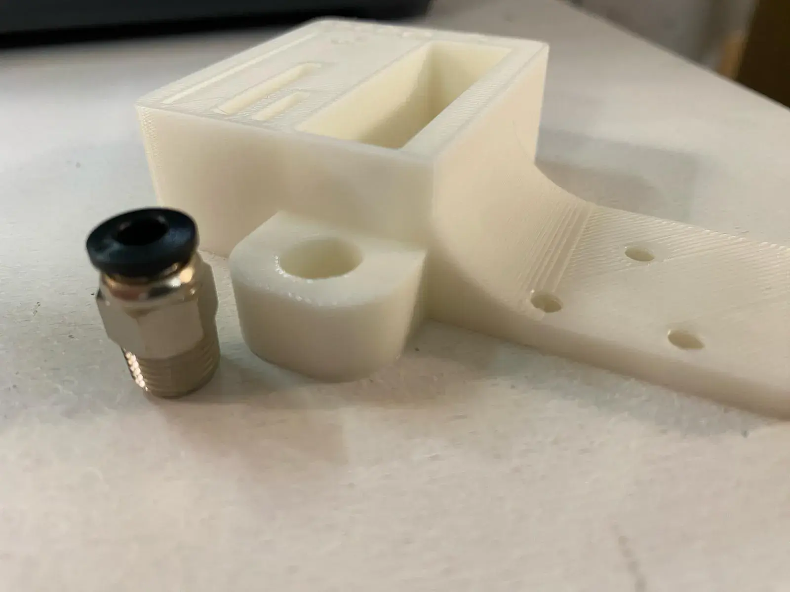 Ender V3 SE/KE Tool Holder with filament guide PC4-М10x1.5