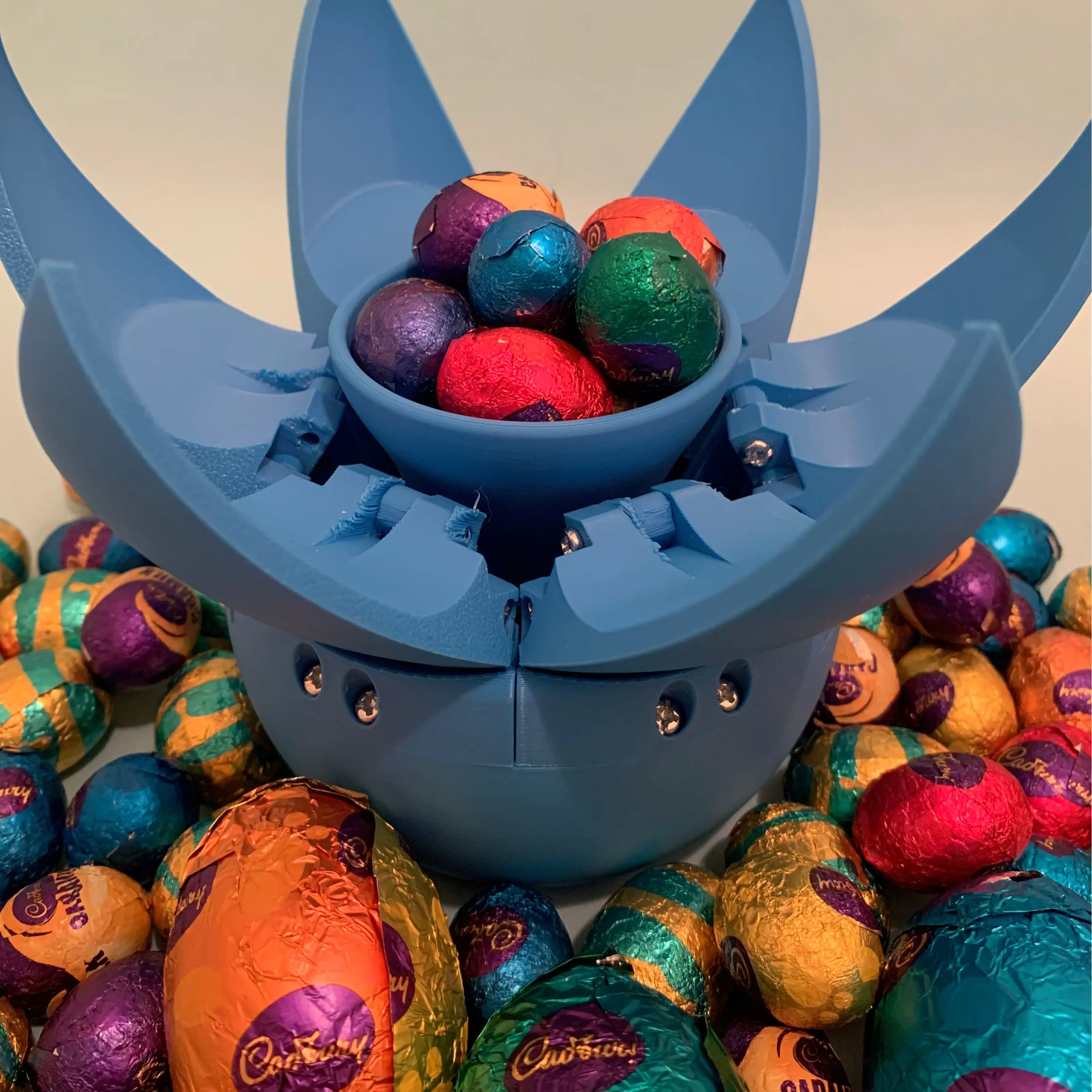 Mechanical Easter Egg