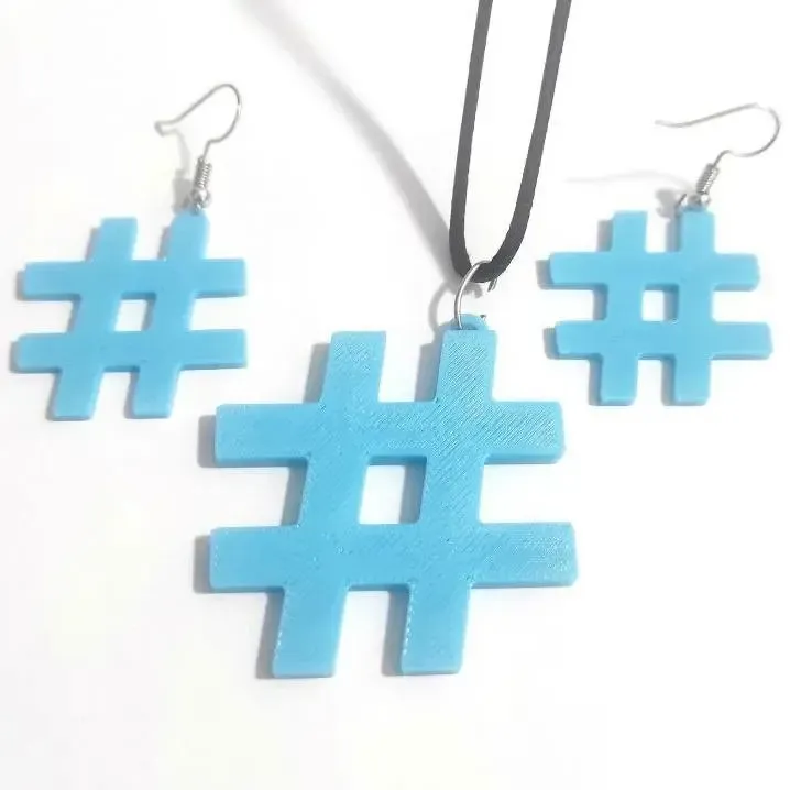 Hashtag Chic Set