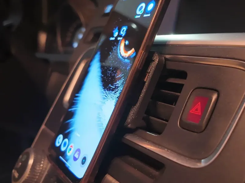 Volvo Waterfall phone holder / stand