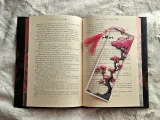 Sakura [Framed] - Bookmark-5