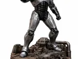 Futuristic Robot STL 3D Model | Sci-Fi Statue-1