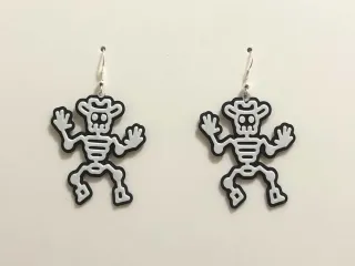Earring pendant skull dance with a hat