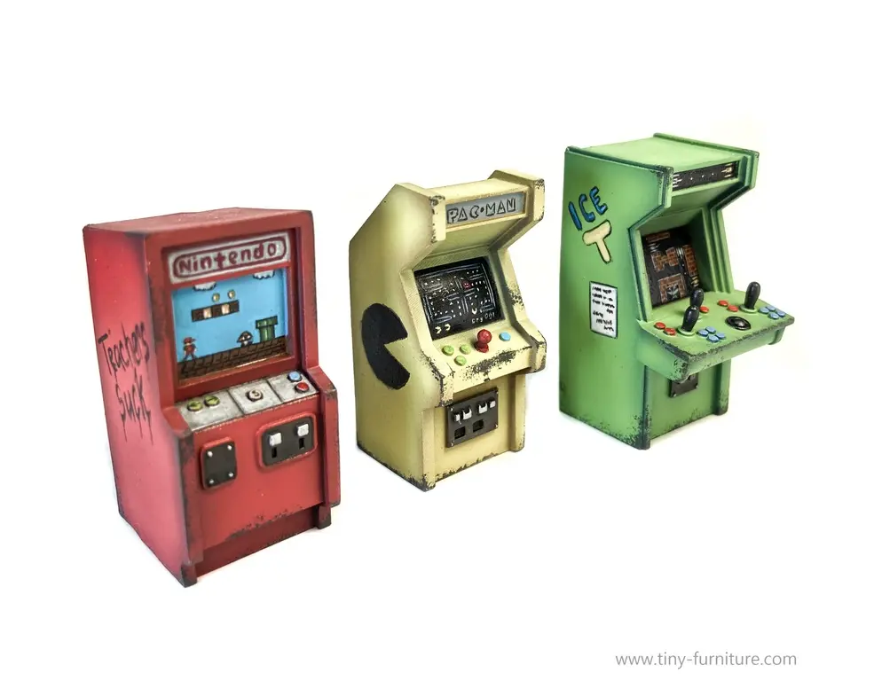 ARCADE MACHINES