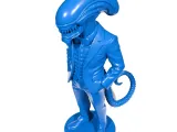 Alien in a suit-4