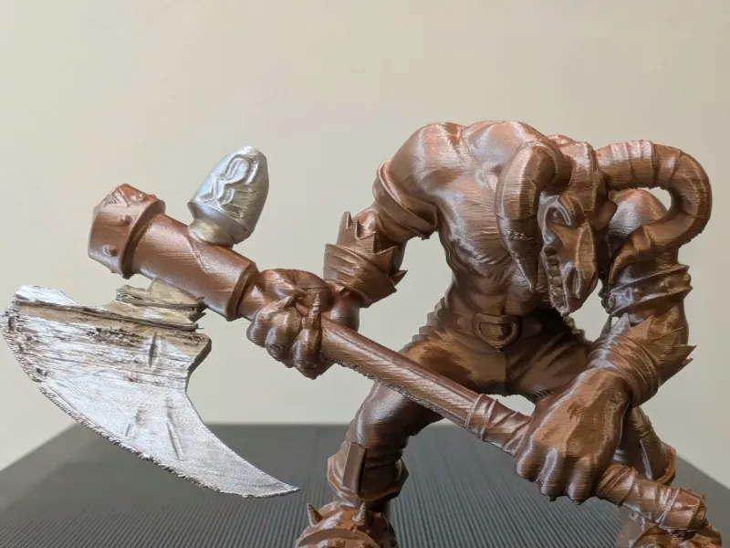 Minotaur (with Great Axe) H-100mm & 77mm (DnD)