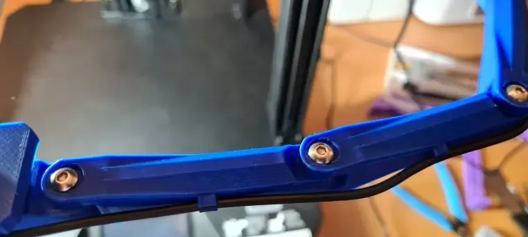 شريط إضاءة Ender 7، وحامل التركيز وC270