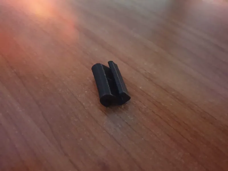 1 kg Filament clip
