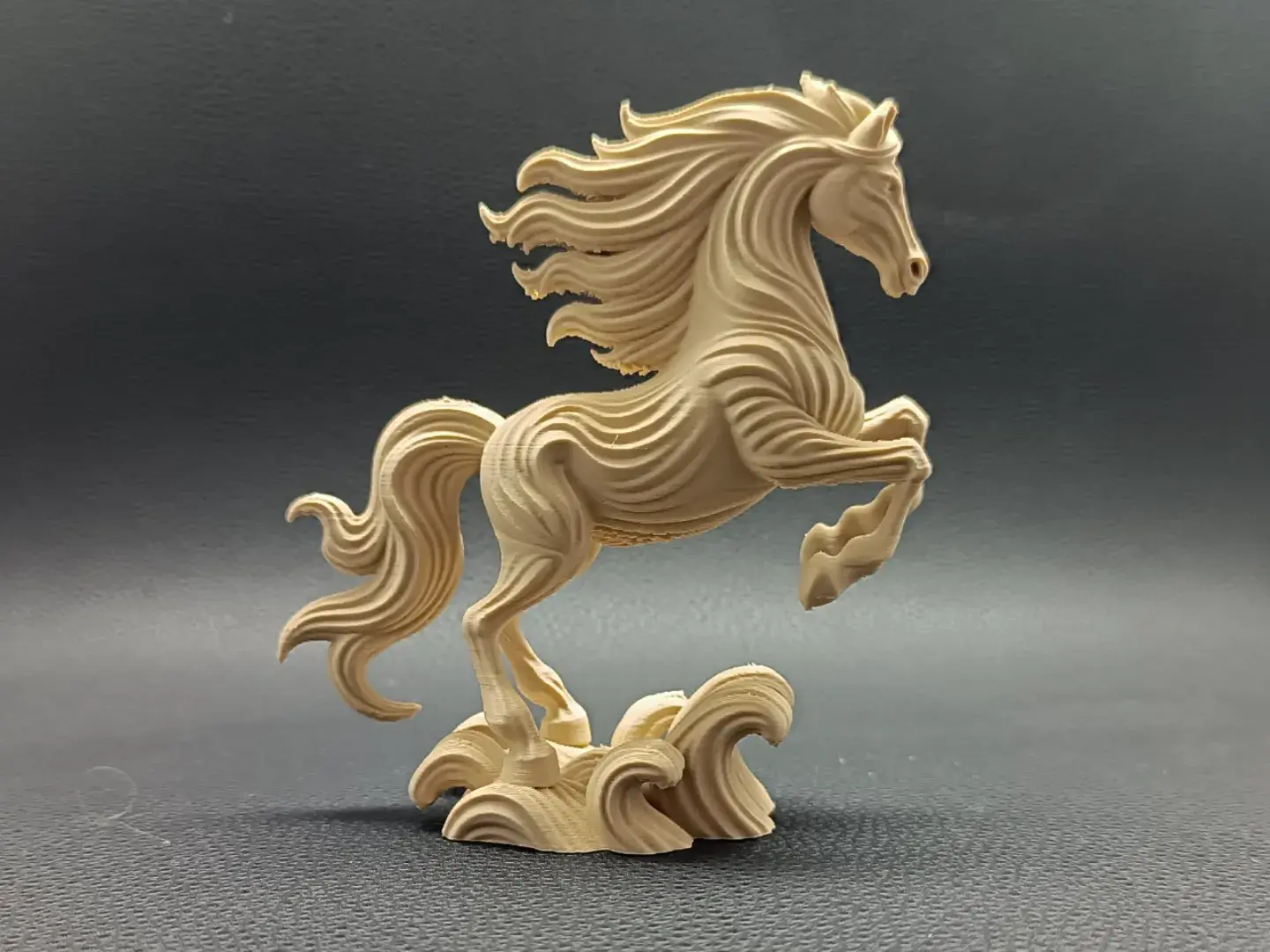 Majestic Horse Figure – Decorative Fantasy