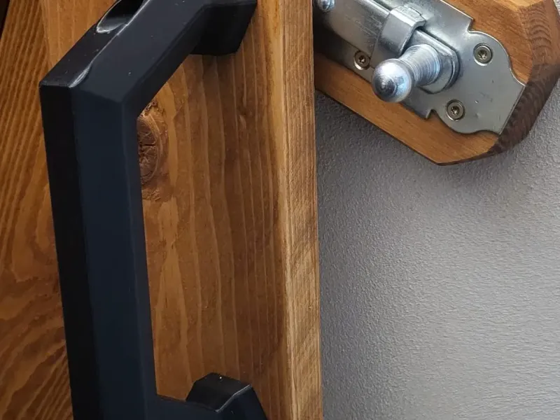 Handle