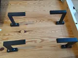 PC support bracket-1