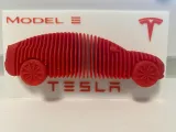 Tesla Model 3 レイヤードモデル-3