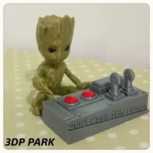Baby Groot 5-5 (Don't Push This Button)