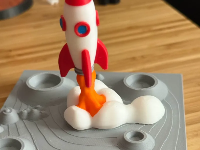 Retro Rocket Lunar Leap