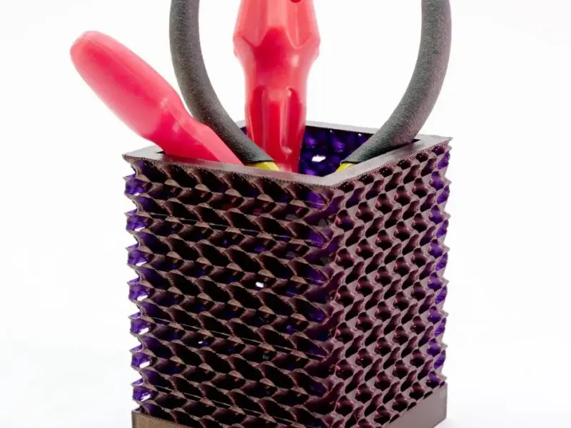 Gyroid Pen Holder