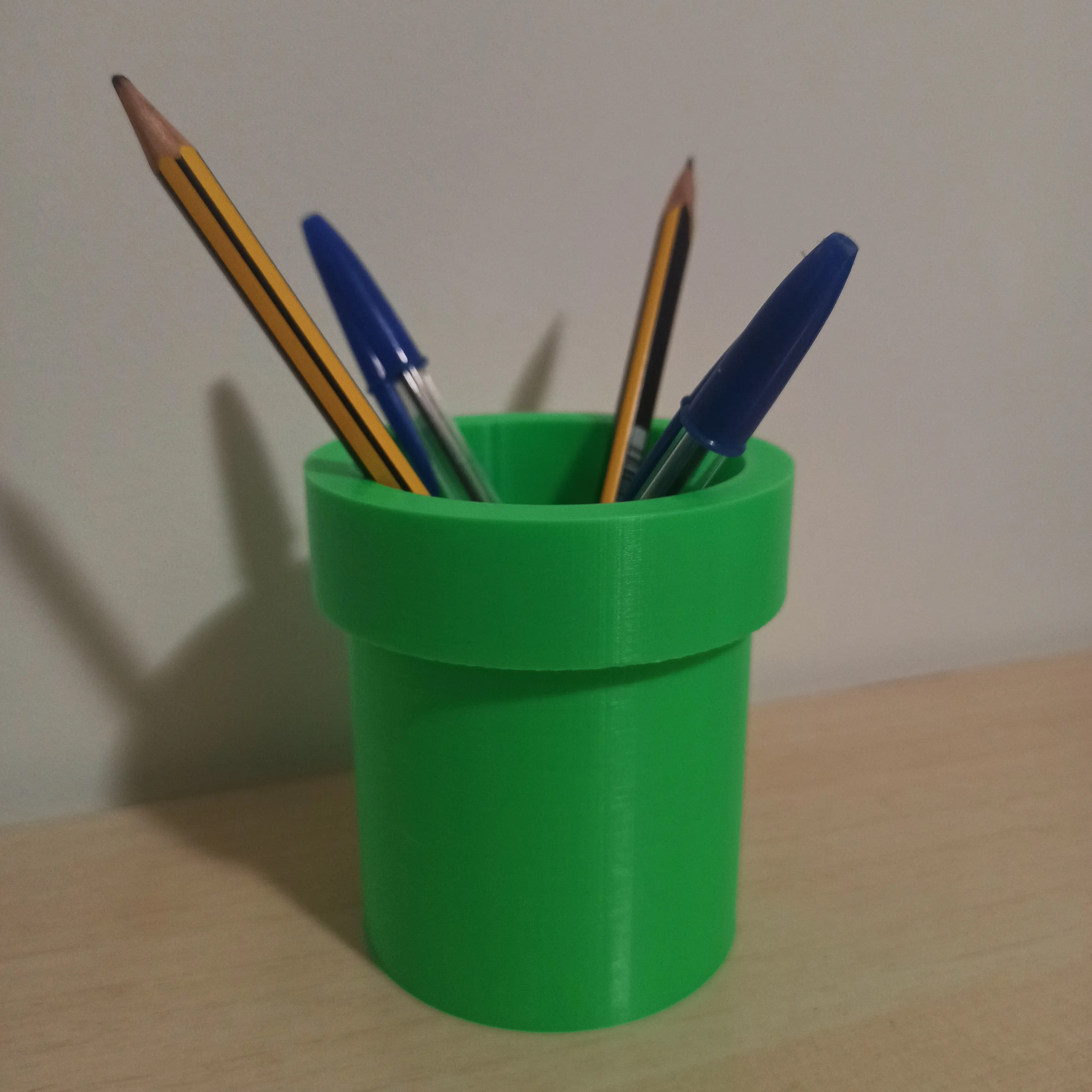 Super Mario Pen Holder