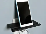 bench for wallcharger for smartphone-0