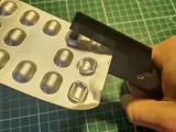 Pill stamp-0