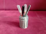 Damaged ER bushing pen holder Creality-3