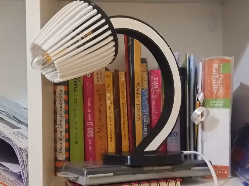 LAMPADA DA SCRIVANIA
