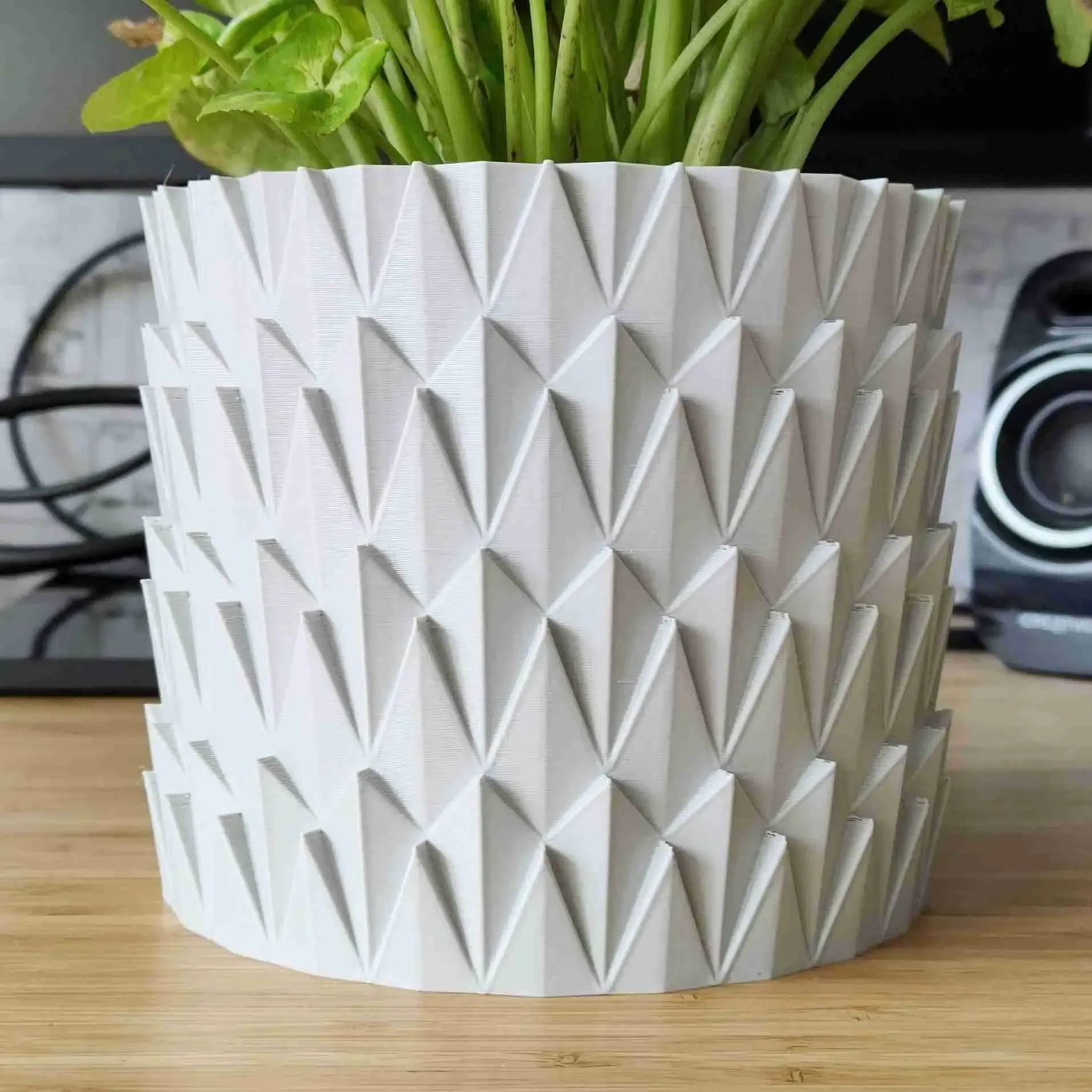 Pineapple Crown - Pot and Planter - Vase mode design