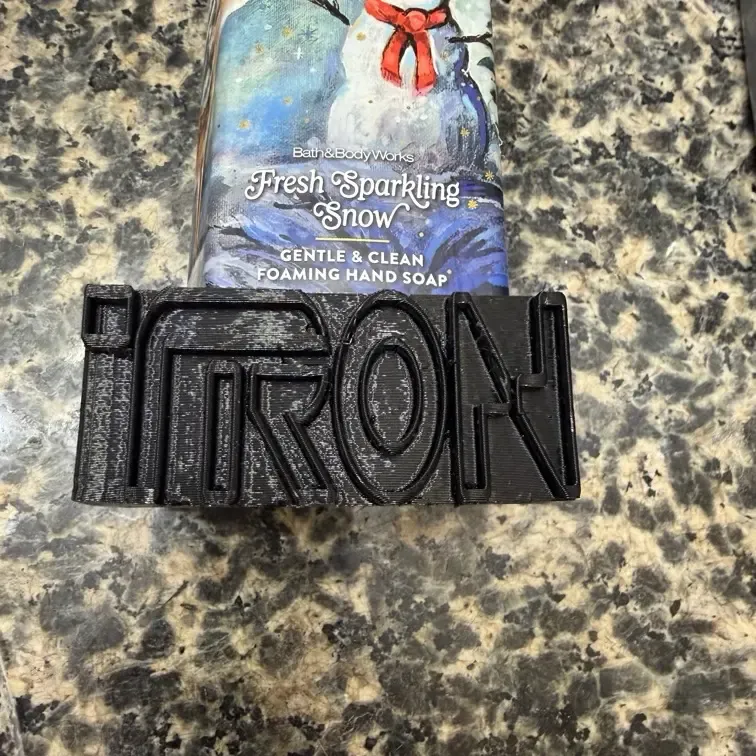Bath and Body Works foamer met Tron-logo