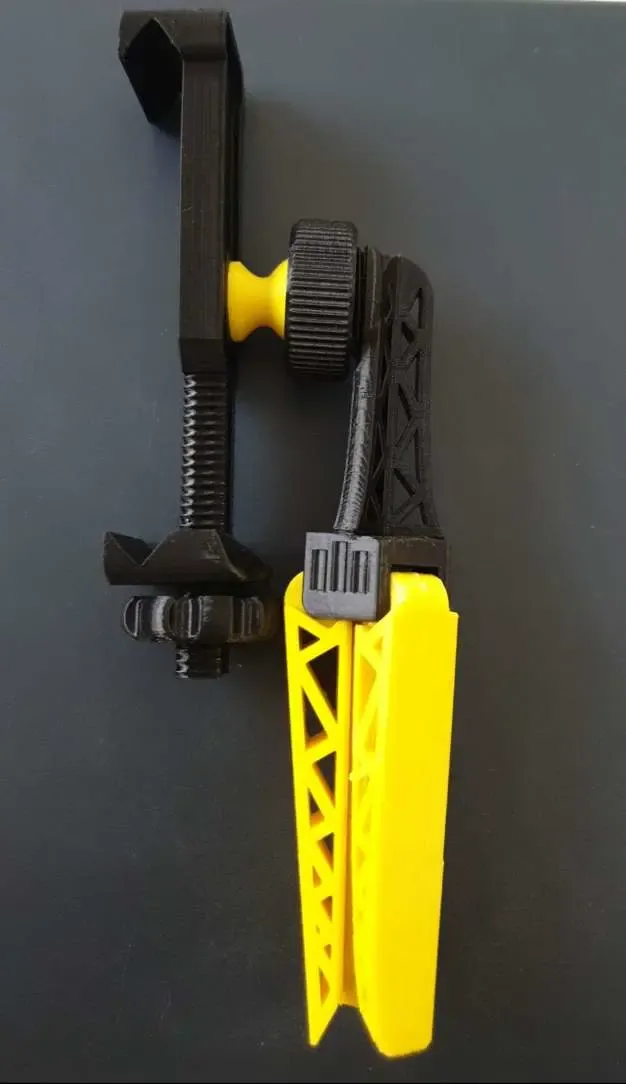 Tripod Phone Stand