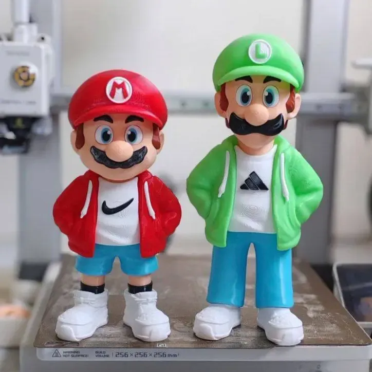 Mario Luigi  fans art Urbanos 