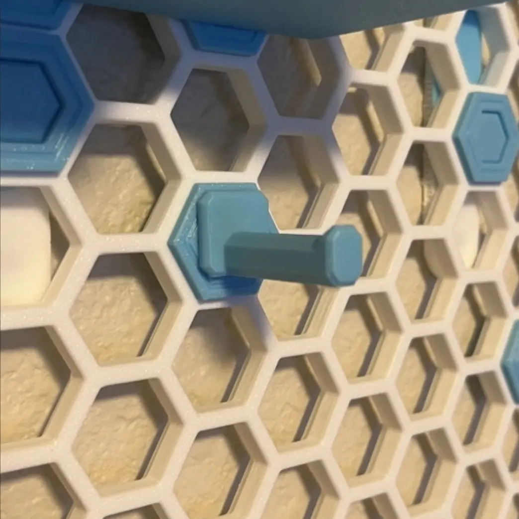 HWS Hook, Hook for honeycomb wall system 