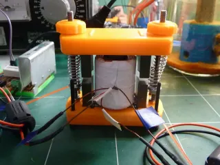 E core housing with adjustable gap